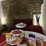 Domus Isidis Apartman