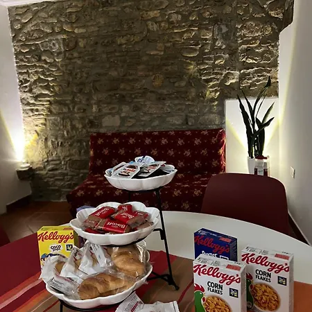 Domus Isidis アパート