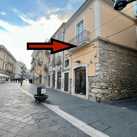 Domus Isidis Apartment *